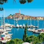 Alba-5 By Interhome * Rovinj