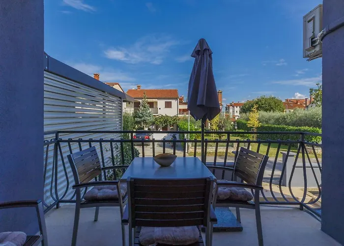 Alba-5 By Interhome *