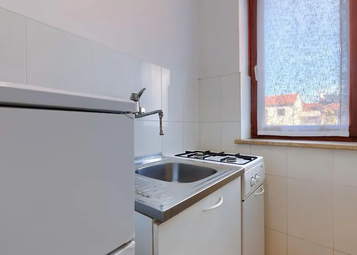 Alba-5 By Interhome *