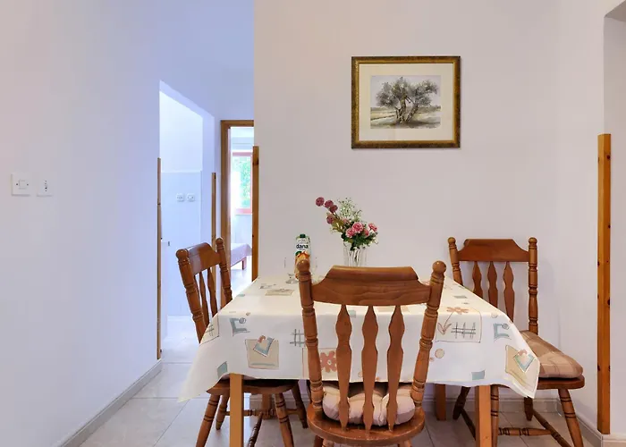 Alba-5 By Interhome 아파트 *