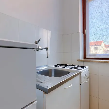 Alba-5 By Interhome *